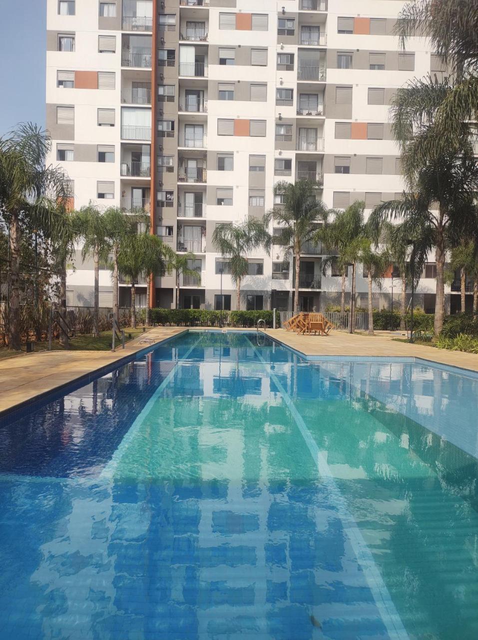 Apartamento confortável e com piscina em São Paulo — 4-Star Luxury Hotel in Sao Paulo, Brasil