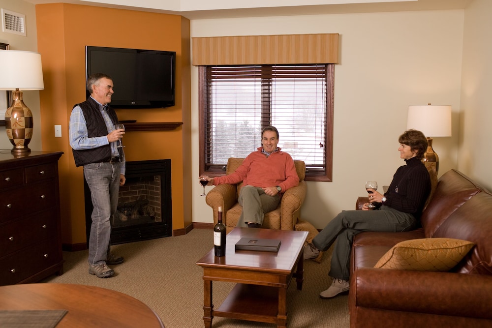 The Tamarack Club - photo 11