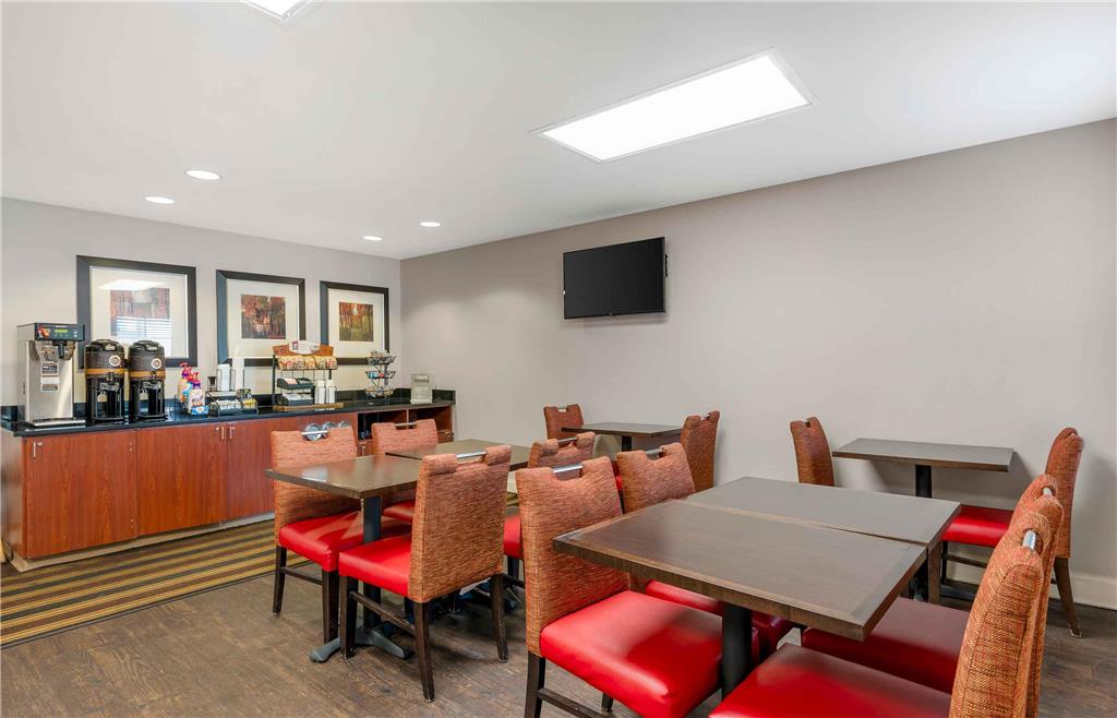 Extended Stay America Suites Indianapolis Airport W Southern - photo 7