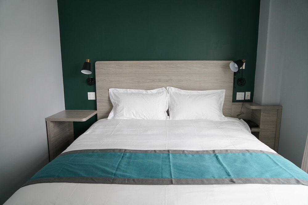 Starlight Hotel - photo 8