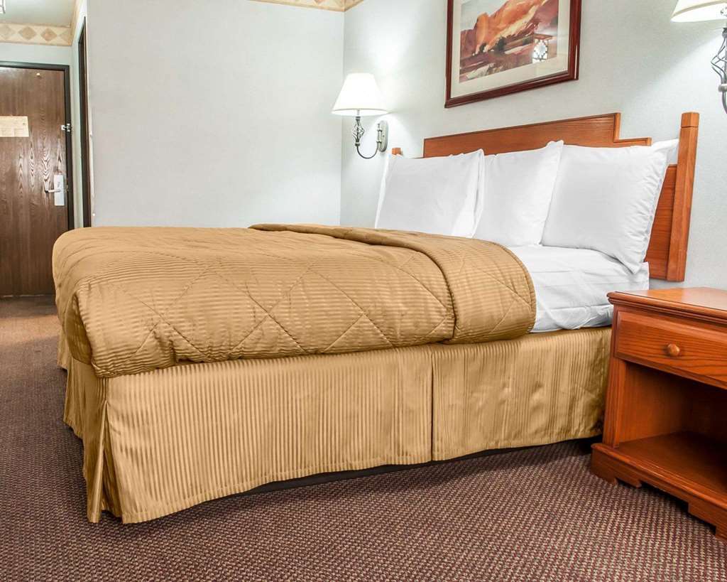 Econo Lodge Las Cruces University Area - photo 7