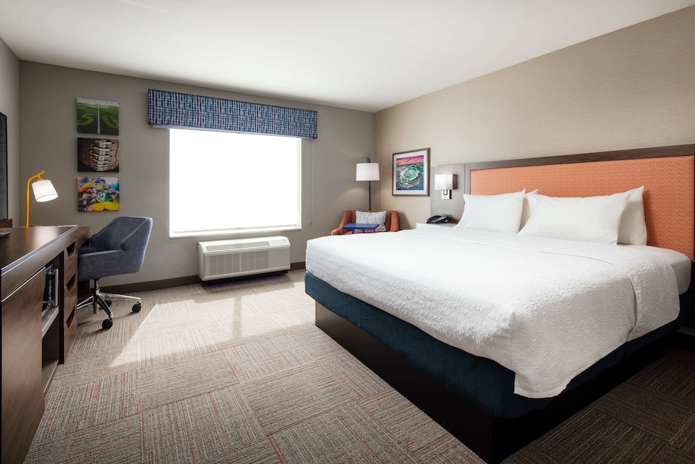 Hampton Inn by Hilton Green Bay Stadium - photo 5