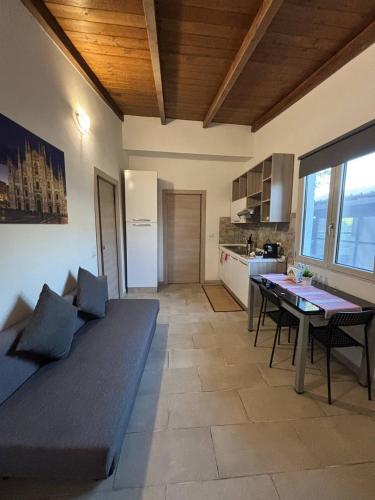Mambo House — 4-Star Luxury Hotel in Milan, Italy