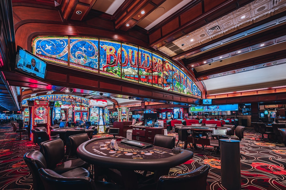 Boulder Station Hotel and Casino - photo 29