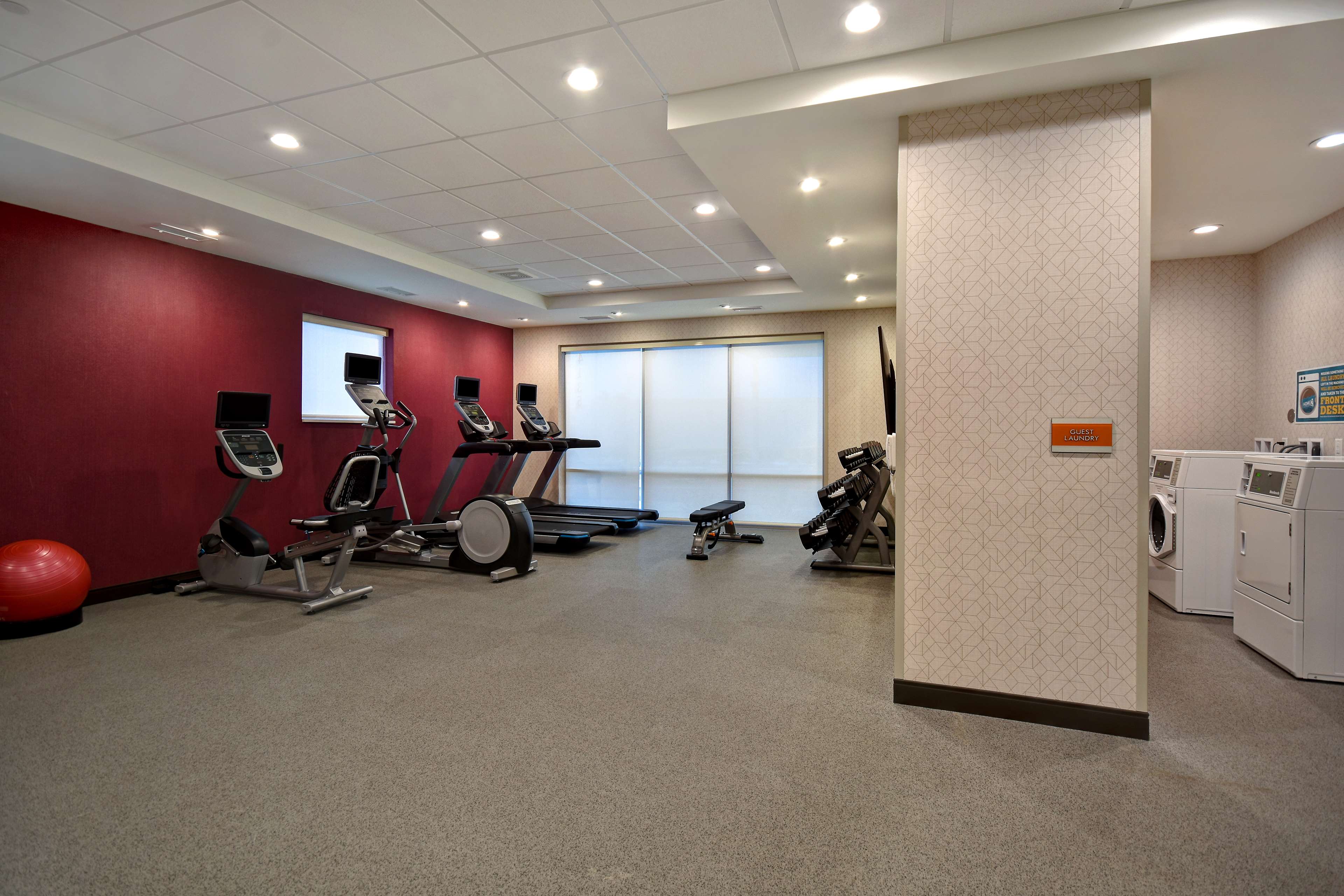 Home2 Suites by Hilton Eau Claire South - photo 25