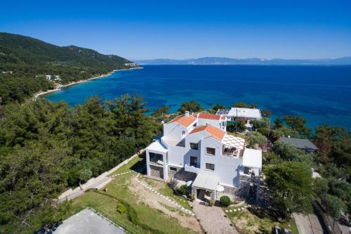 Villa Victoria by La Scala Beach — 4-Star Luxury Hotel in Thasos, Greece