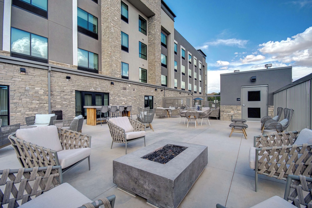 Hampton Inn by Hilton Queen Creek - photo 36