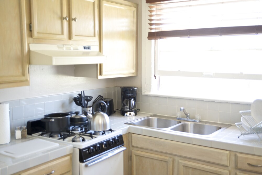 Ellison Suites - photo 38
