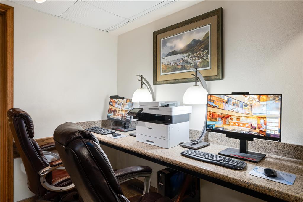 Best Western Kodiak Inn - photo 54