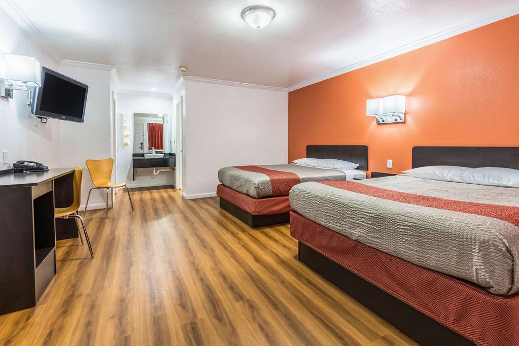 Motel 6 Tremonton UT - photo 18