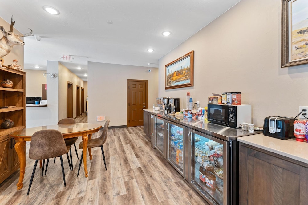 Wagon Wheel Hotel - photo 10