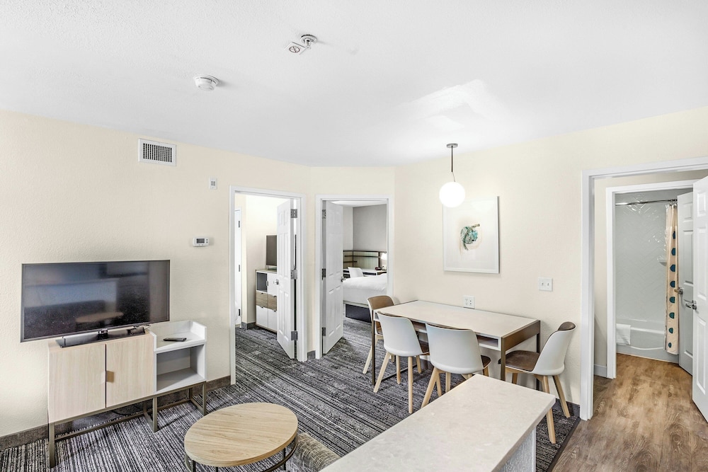 TownePlace Suites By Marriott Mobile - photo 15