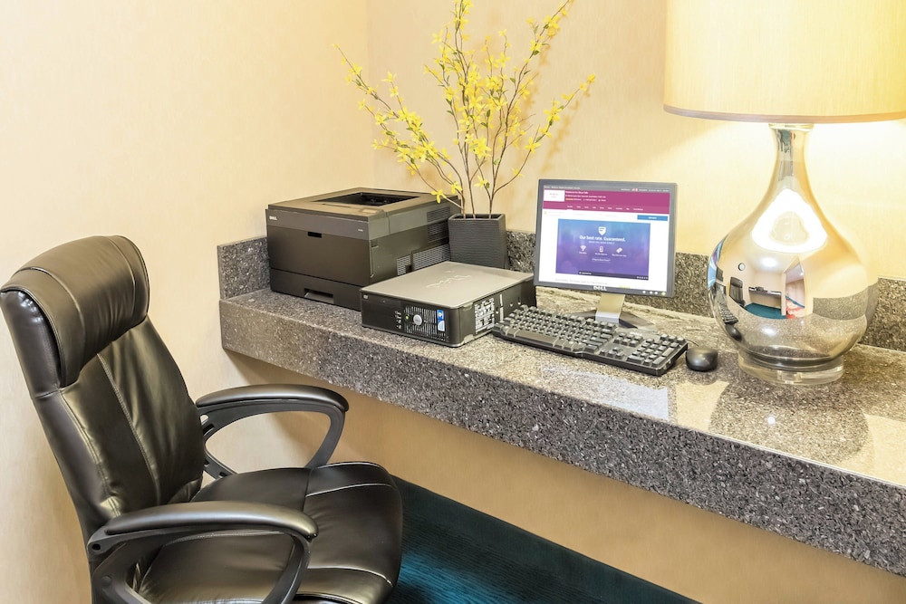 Residence Inn Sioux Falls - photo 22
