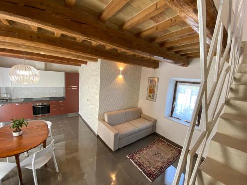 Appartamento Tramontana 100 m dalla spiaggia — 4-Star Luxury Hotel in Fano, Italy