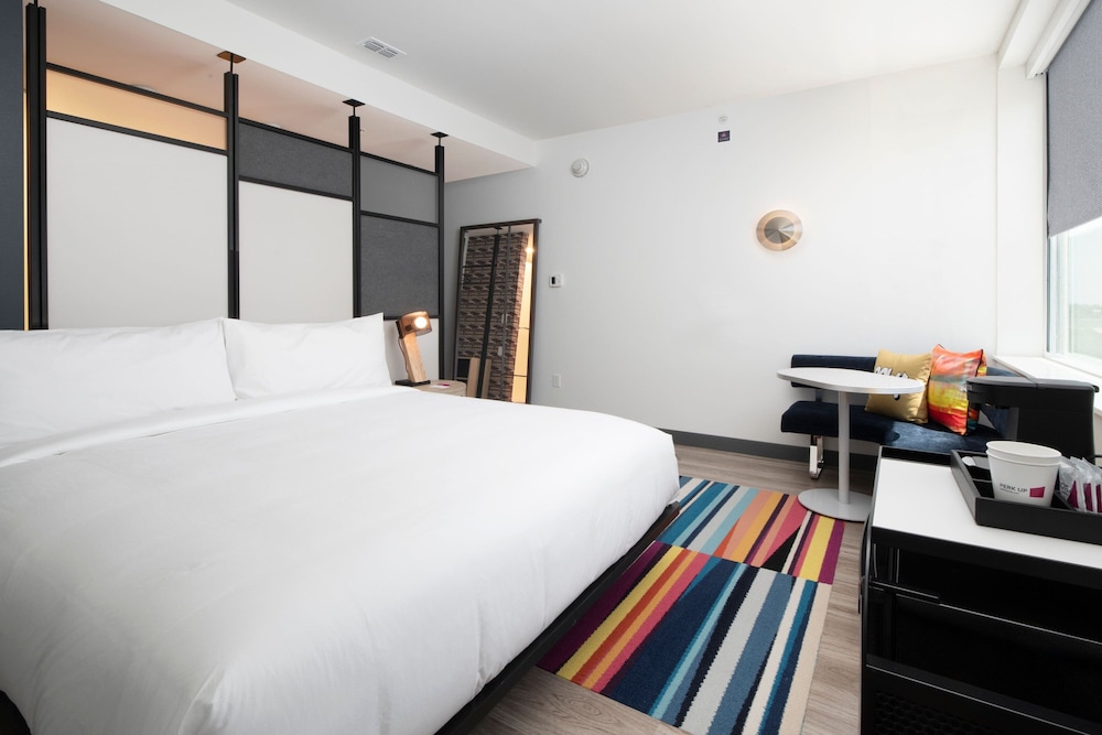 Aloft McAllen - photo 15