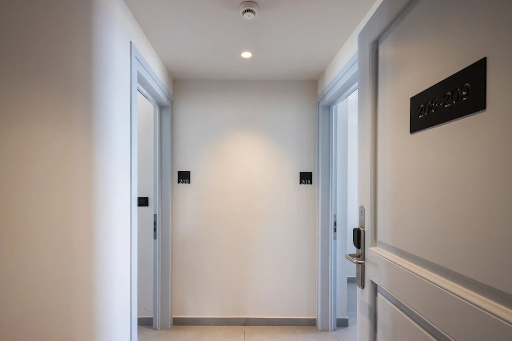 Aeifos Boutique Hotel — Fira — photo 3