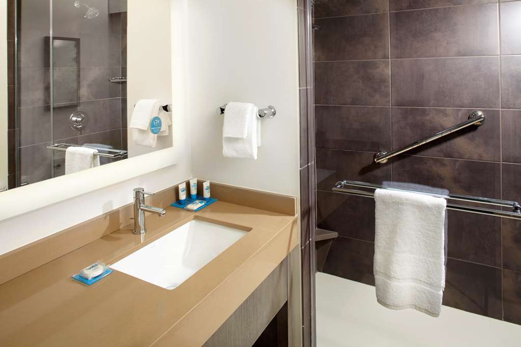 Hyatt House Denver Lakewood at Belmar - photo 6
