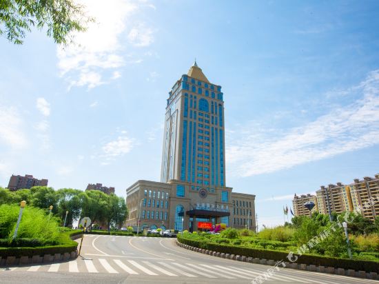 Baolong International Hotel in Yishui, People's Republic of China