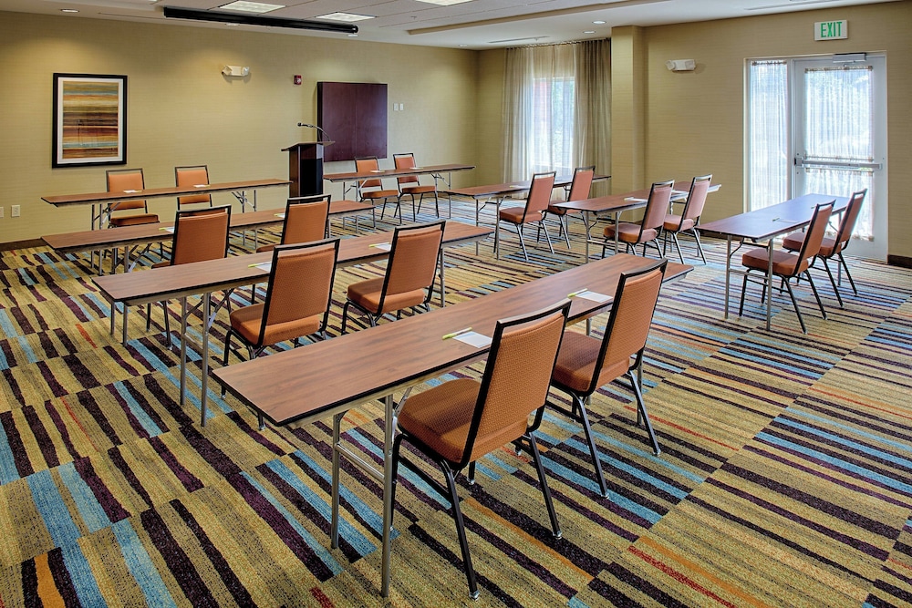 Fairfield Inn and Suites by Marriott Atlanta McDonough - photo 40