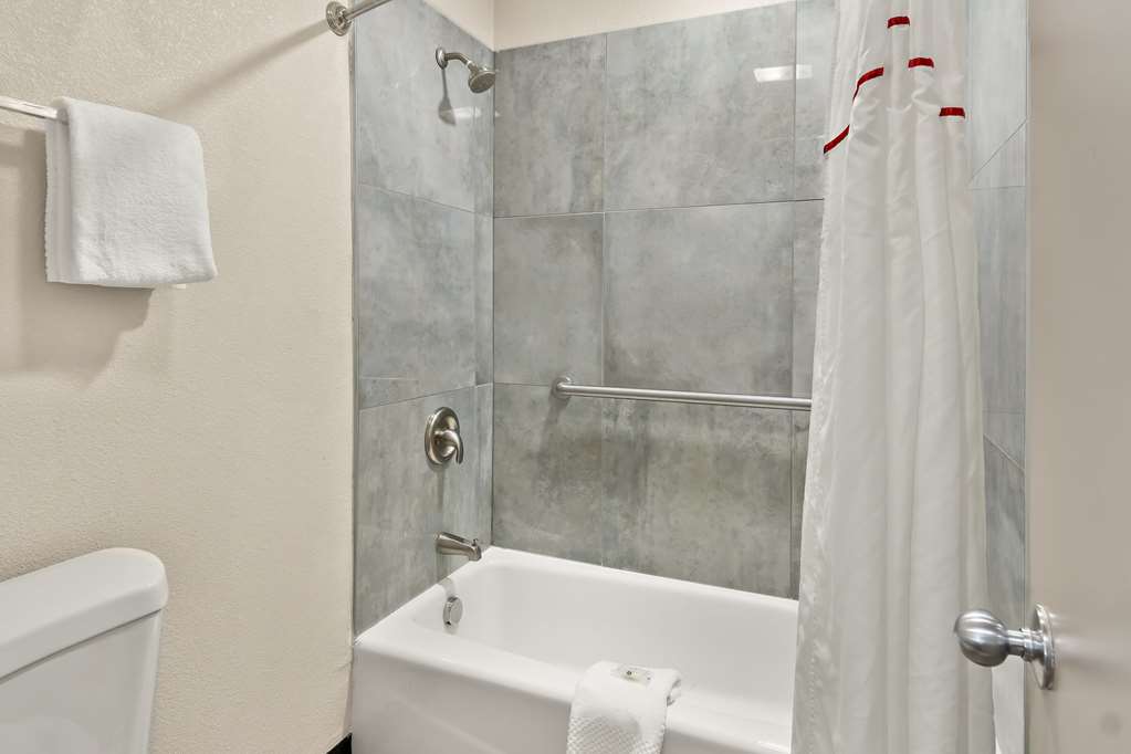 Quality Inn & Suites Weatherford - photo 7