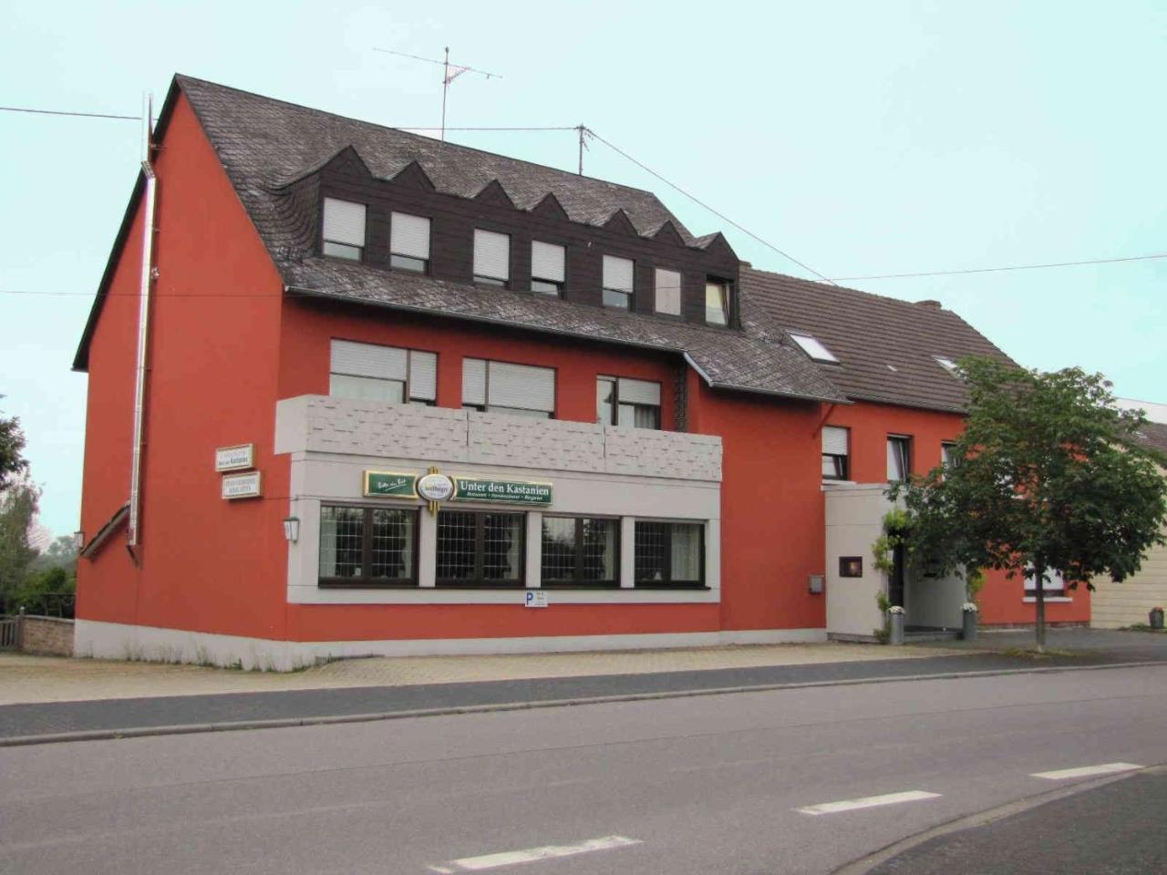 Unter Den Kastanien — hotel in Speicher