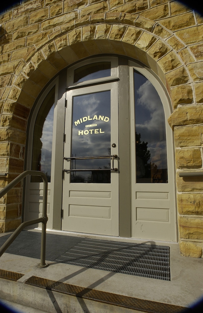 Midland Railroad Hotel - photo 14