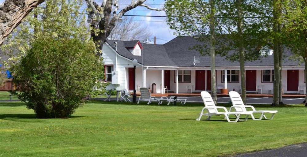 Silver Maple Inn - photo 20