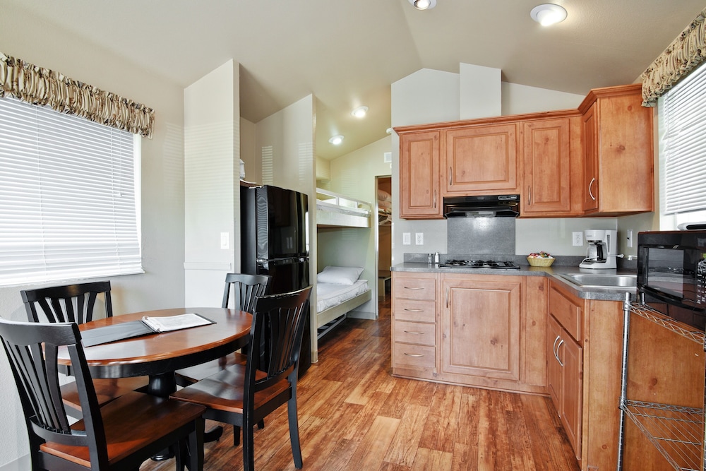 Pio Pico RV Resort & Campground - photo 31