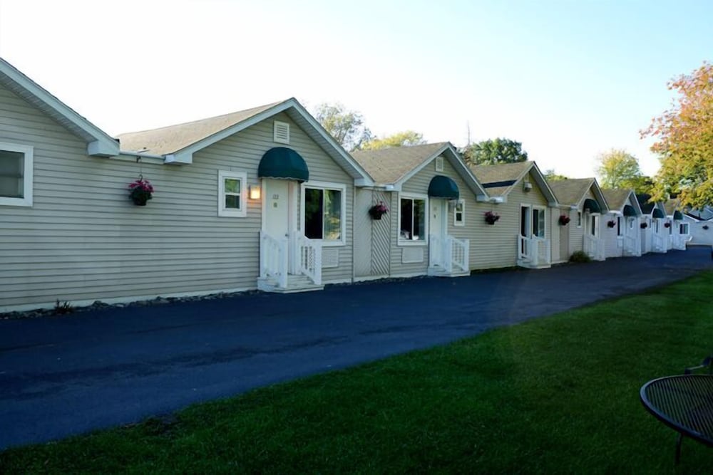 Lockview Motel - photo 12