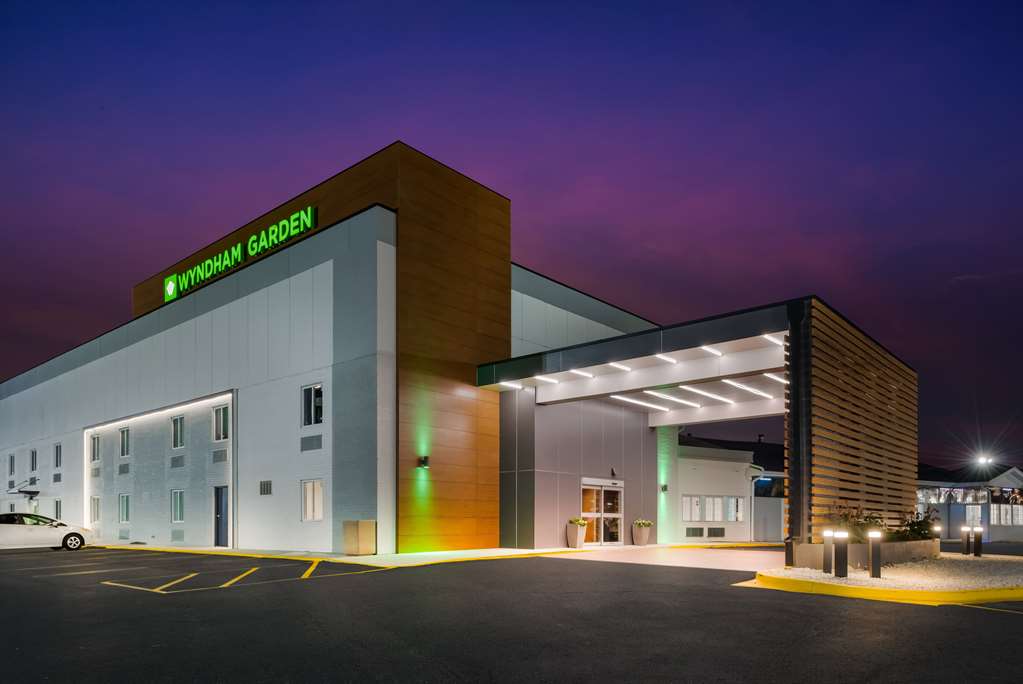 Wyndham Garden Ankeny - photo 7