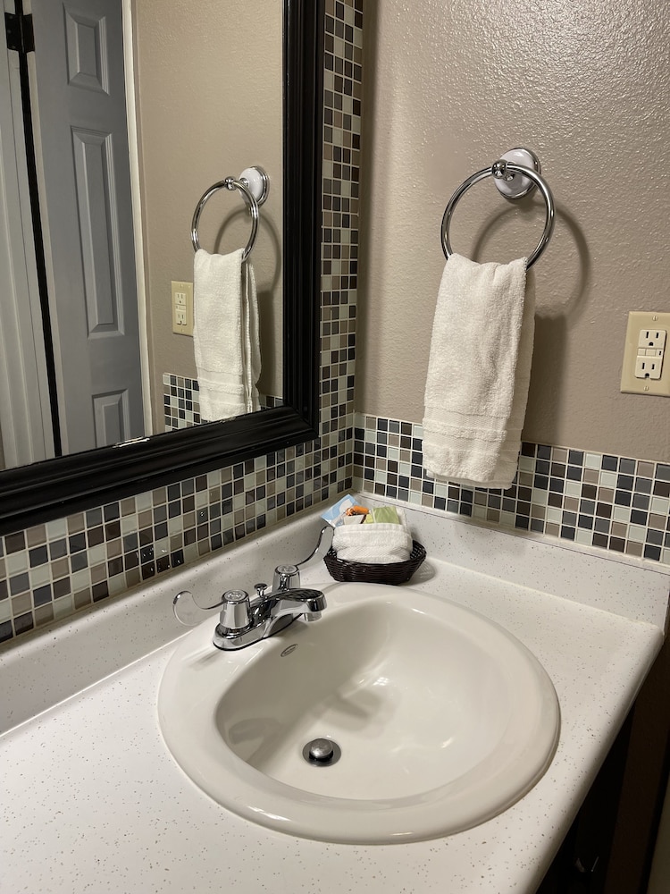 Alder Inn - photo 40