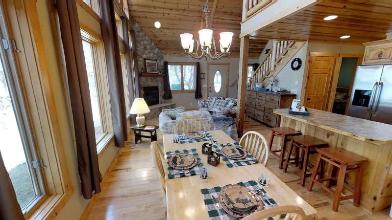Lakefront Hideaway - photo 14