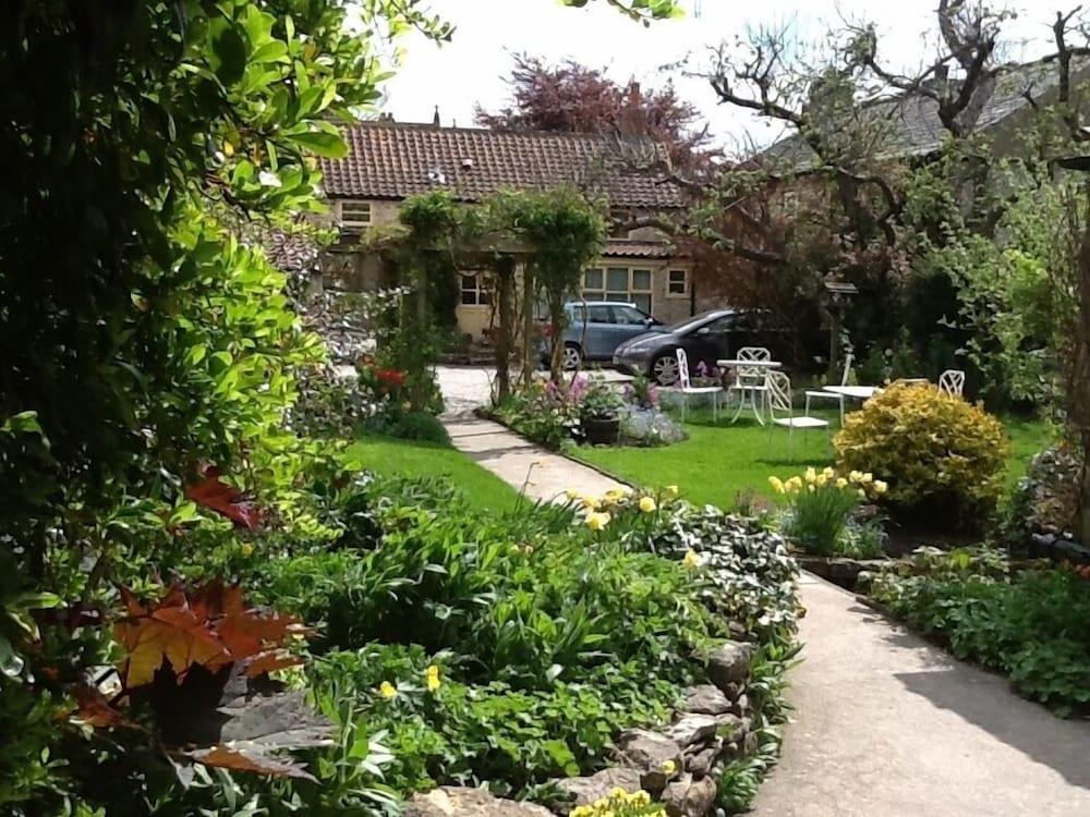 Bramwood Self Catering Holiday Cottages
