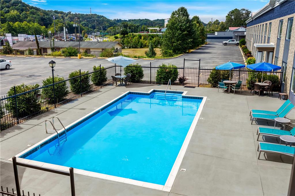 Rodeway Inn Barboursville WV - photo 21