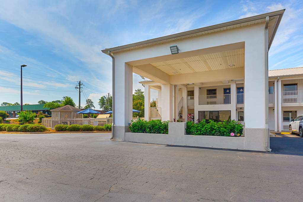 Motel 6 Albany GA - photo 3