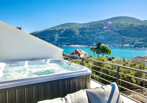 Mokos Modern Suite with Sea View and Jacuzzi — 4-Star Luxury Hotel in Dubrovnik, Croatia