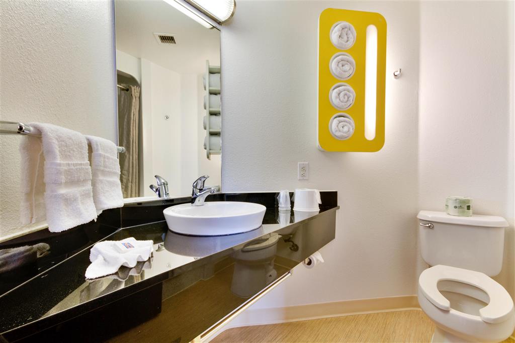 Motel 6 Lewisville TX Dallas - photo 18
