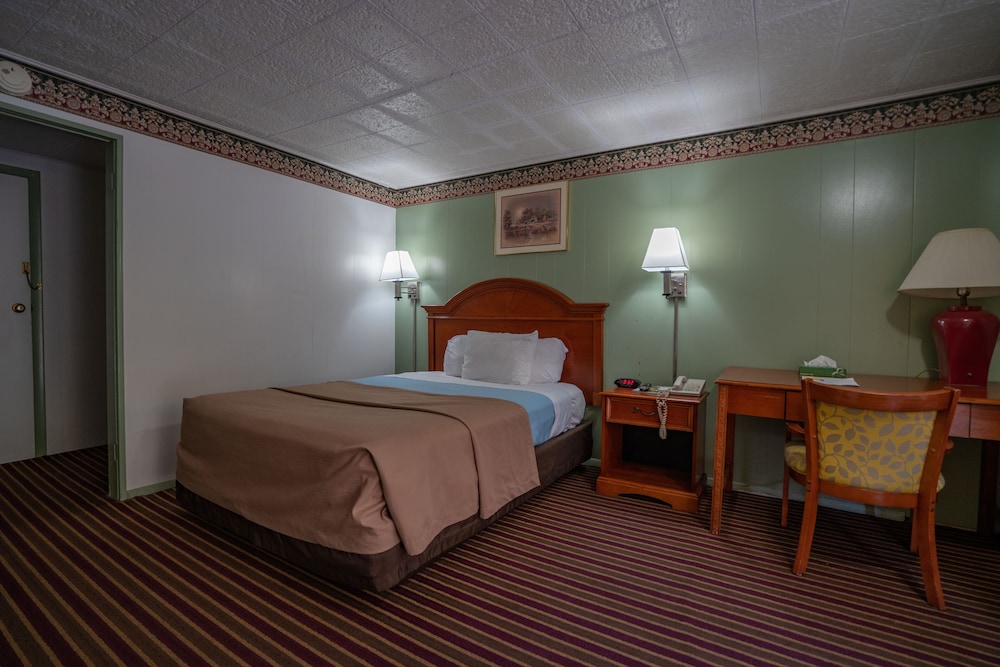 Mahoning Inn - photo 12