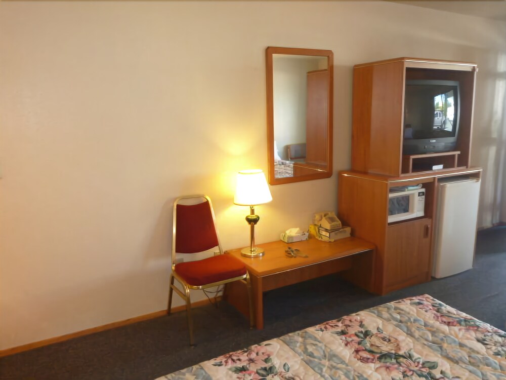 Milwaukie Inn Portland South - photo 5