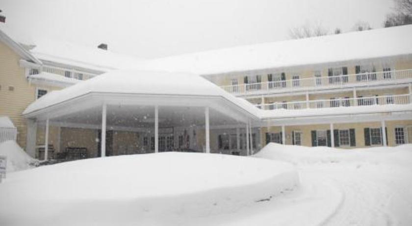 The Sugarbush Inn - photo 9