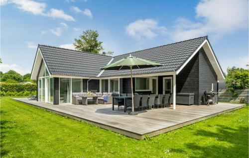 Four Bedroom Holiday Home In Odder — 5-Star Luxury Hotel in Odder, Denmark
