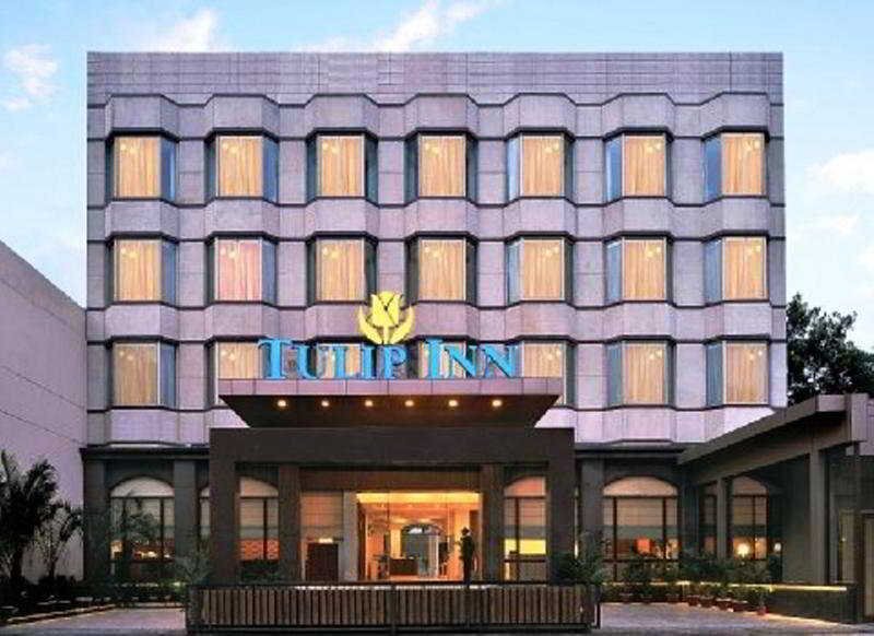 Tulip Inn Gurgaon - last minute hotel in Gurgaon