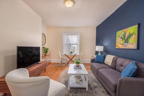 Wonderful Newbury 1 Bedroom — 4-Star Luxury Hotel in Boston, United States