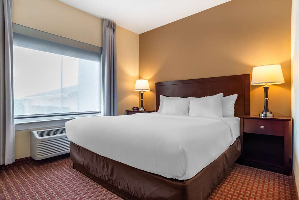 Comfort Inn & Suites Crestview South - photo 9