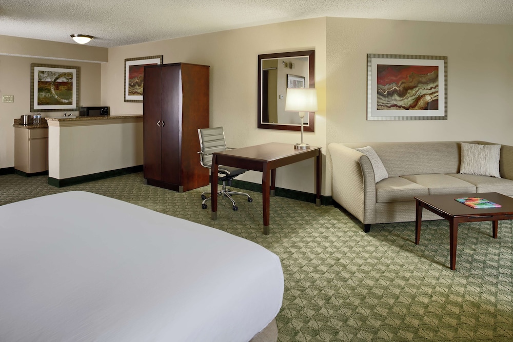 DoubleTree by Hilton San Antonio Downtown - photo 8