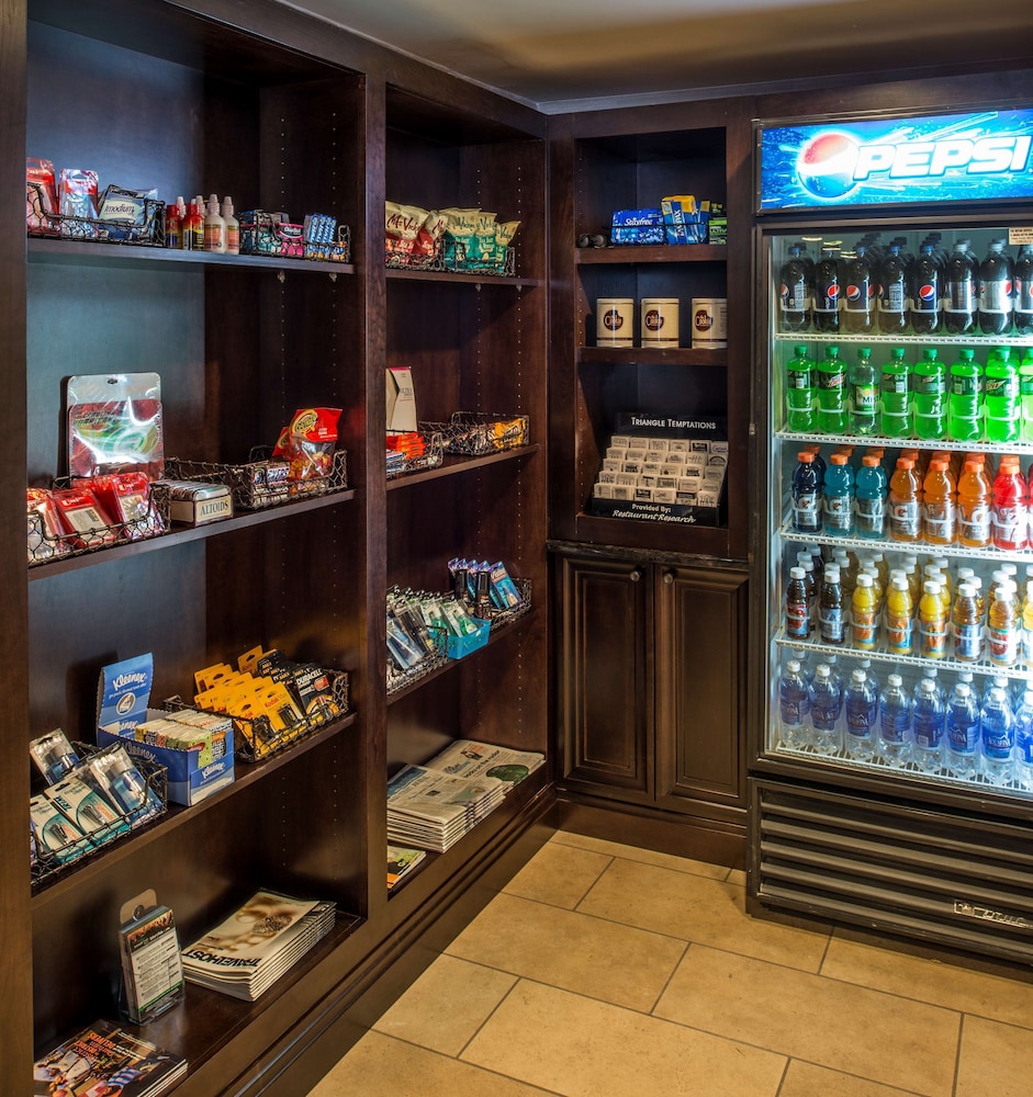 DoubleTree Raleigh Durham Airport at Research Triangle Park - photo 37
