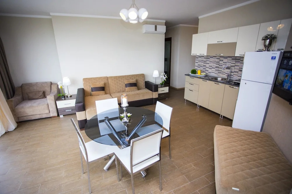 Apartment Natalia Sea Towers