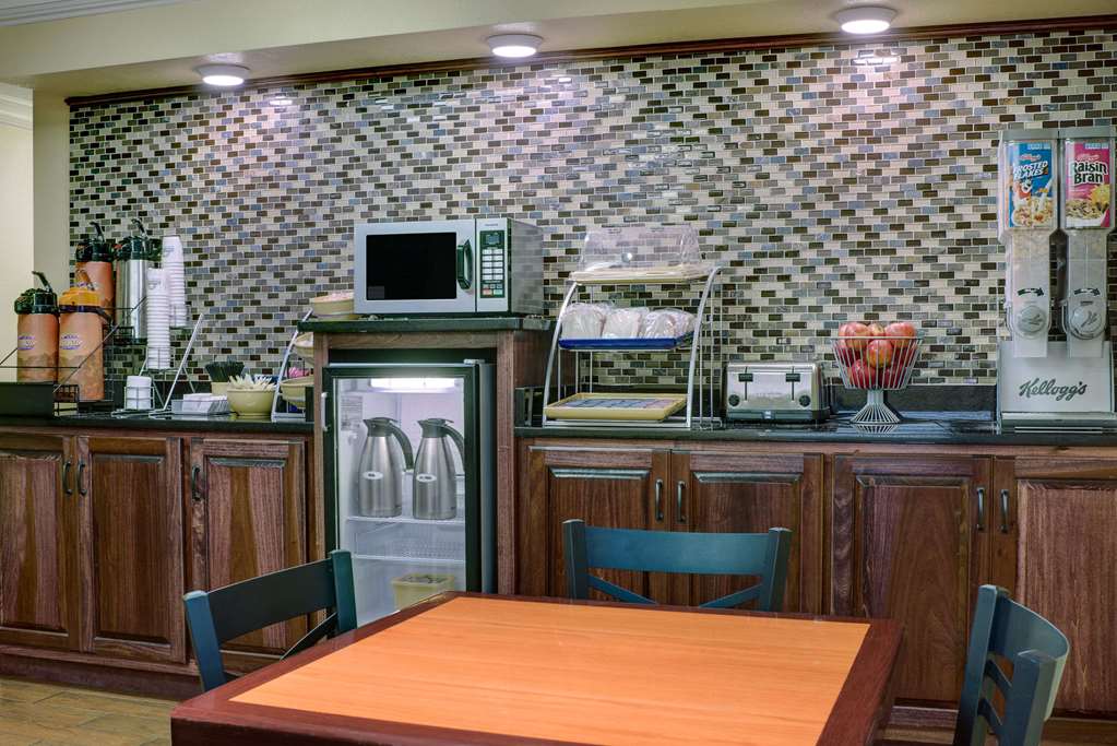 Days Inn by Wyndham Macon I 475 - photo 35