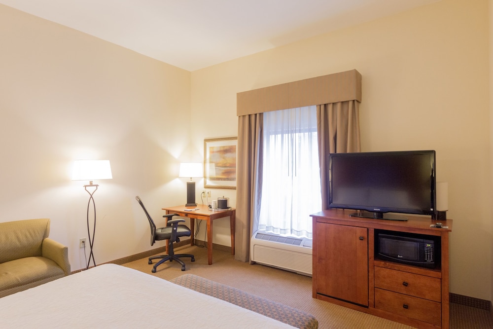 Hampton Inn & Suites Radcliff Fort Knox - photo 7