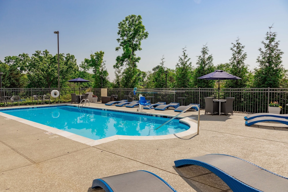 Hampton Inn Winchester N Conference Center VA - photo 35